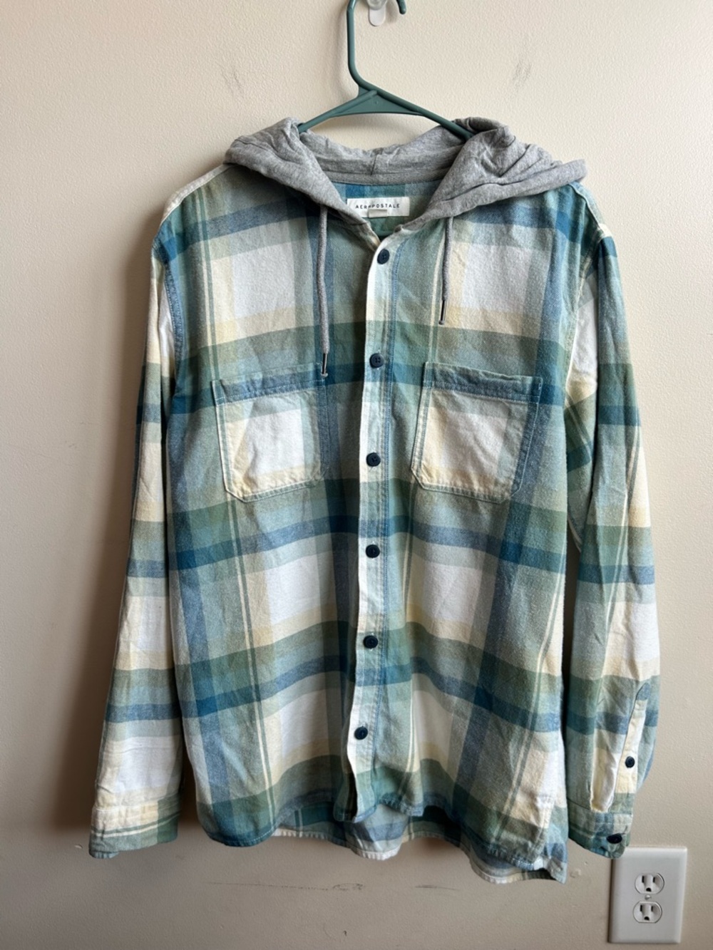 Aeropostale Mens Long Sleeve Plaid Flannel Hooded Button Down Shirt M